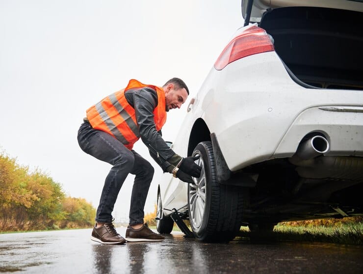 tire trouble services from car recovery abu dhabi