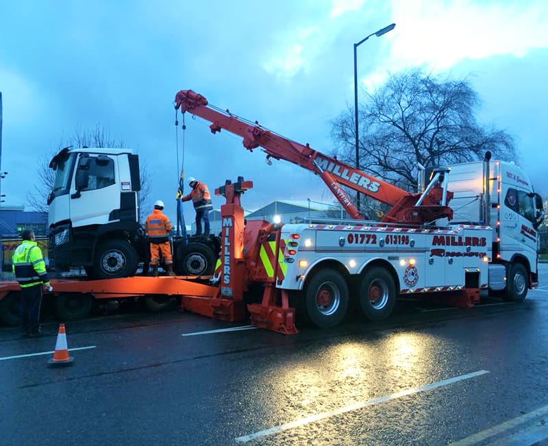 7 ton Recovery Service